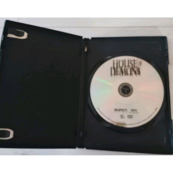 House of Demons DVD Horror Supernatural Movie Amber Benson 2017 GUC - Picture 2 of 3
